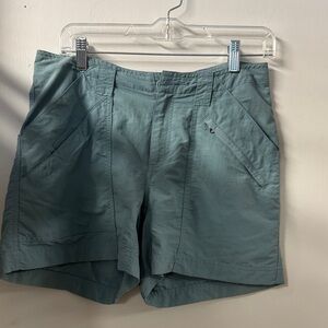 Royal Robbins shorts size 4 // 080216